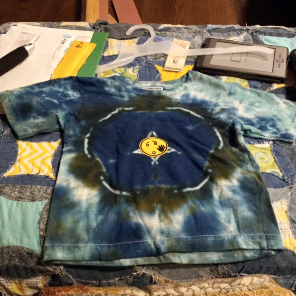 Tee shirt